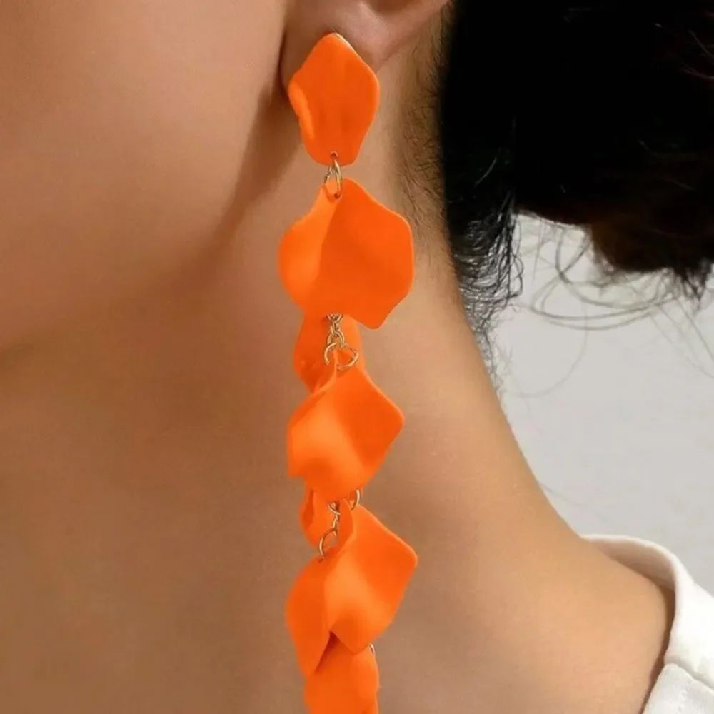 3for$20 1 Pair Fashion Exaggerated Orange Rose Petals & Leaves Dangle Earrings